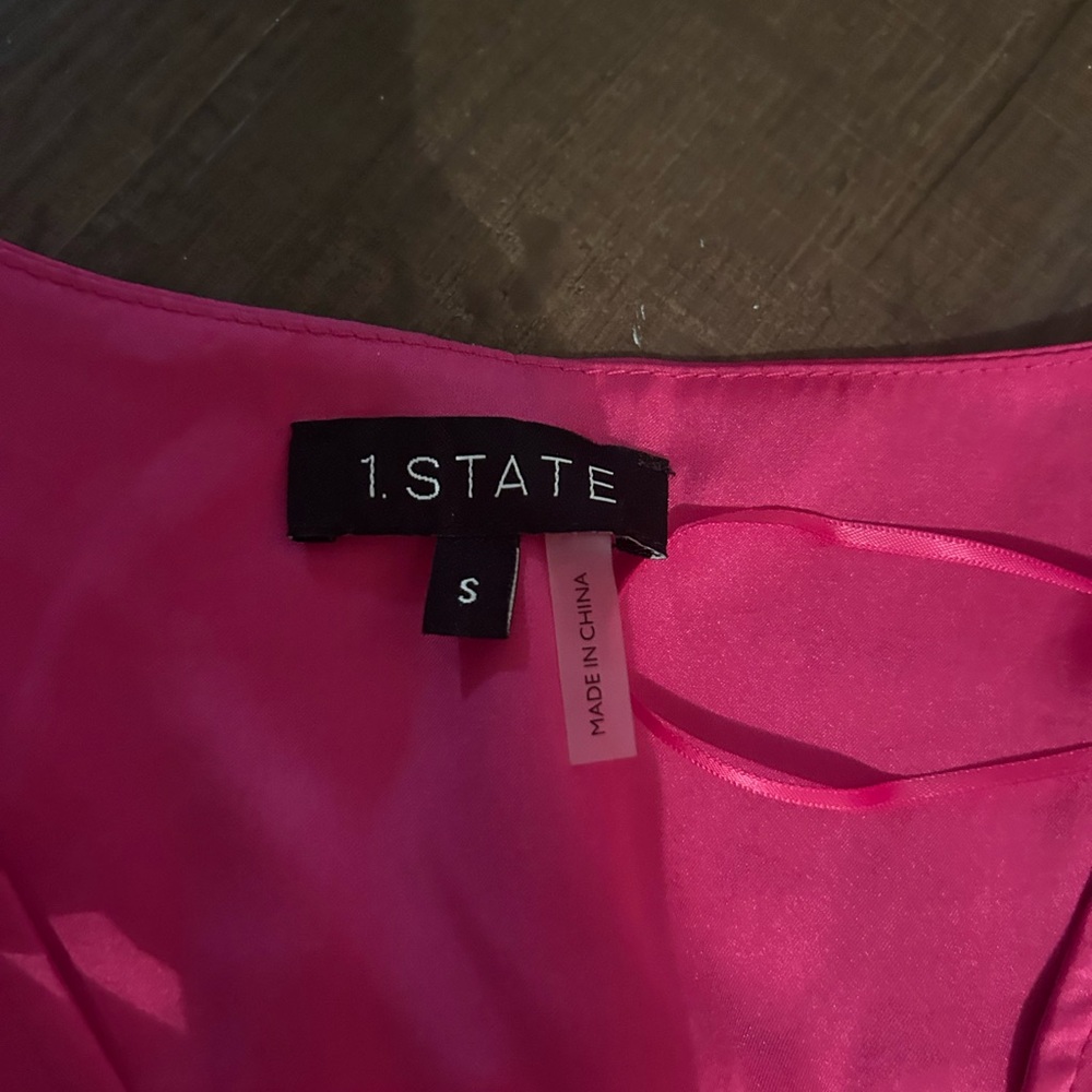 Pink blouse - Picture 2 of 3